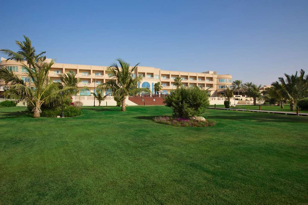 Hilton Al Hamra Beach & Golf Resort ラアス・アル・ハイマ エクステリア 写真